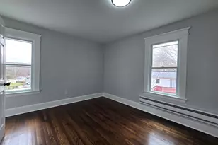 38 Beverly Ave, Waterbury, CT 06704 - Photo 13