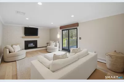 10 Litchfield Drive, Simsbury, CT 06070 - Photo 7