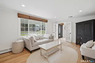 10 Litchfield Dr, Simsbury, CT 06070 - Photo 15