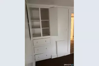 33 Pilgrim Avenue, Waterbury, CT 06704 - Photo 17