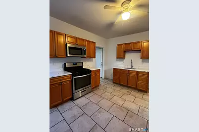 109-111 Park Terrace #1, Bridgeport, CT 06604 - Photo 3