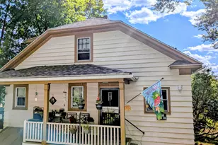 61 Pershing Ave, Seymour, CT 06483 - Photo 1