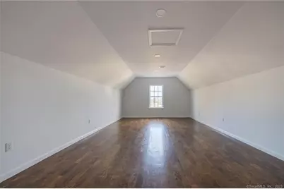 340 Pleasantview Avenue #2nd/3rd floors, Bridgeport, CT 06606 - Photo 19