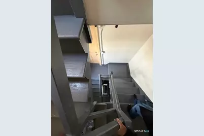 1694 Broad Street #3, Hartford, CT 06106 - Photo 9