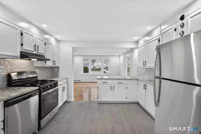 321 Franklin Road, Hamden, CT 06517 - Photo 5