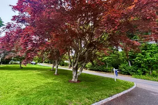 20 Driftway Rd, Danbury, CT 06811 - Photo 3