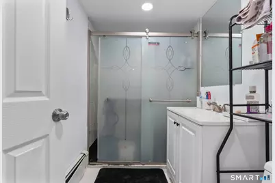 219 Orland Street, Bridgeport, CT 06605 - Photo 19