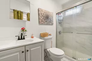 219 Orland St, Bridgeport, CT 06605 - Photo 9