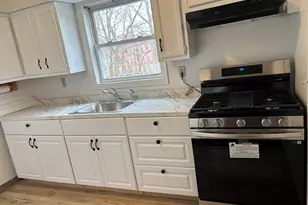 154 Park St, Manchester, CT 06040 - Photo 9