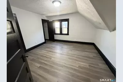 39 Houston Street #3, New Haven, CT 06513 - Photo 5