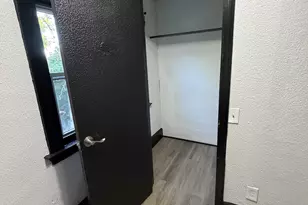 39 Houston St, New Haven, CT 06513 - Photo 11