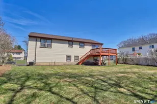 11 Woodmere Rd, Waterbury, CT 06705 - Photo 37