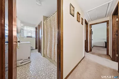 11 Woodmere Road, Waterbury, CT 06705 - Photo 19