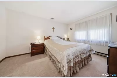 11 Woodmere Road, Waterbury, CT 06705 - Photo 23
