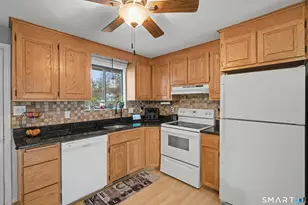 120 Main St, Meriden, CT 06451 - Photo 11