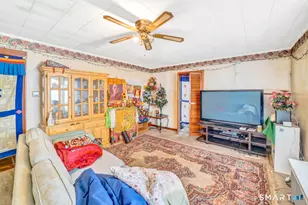 43 Evans St, Torrington, CT 06790 - Photo 9