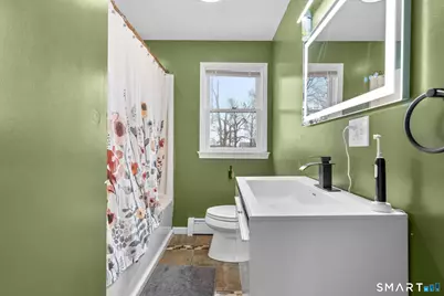 104 Oakdale Street, Bridgeport, CT 06606 - Photo 9
