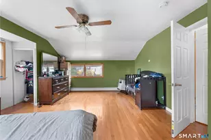 104 Oakdale St, Bridgeport, CT 06606 - Photo 17
