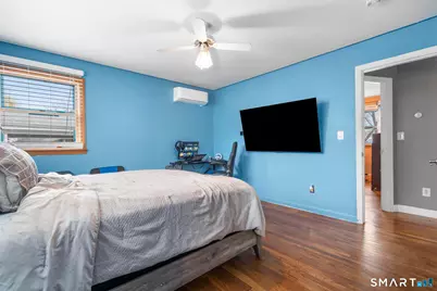 104 Oakdale Street, Bridgeport, CT 06606 - Photo 21