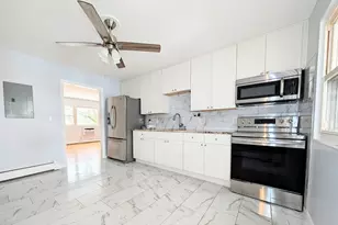 15 Cherry Hill Dr, Bridgeport, CT 06606 - Photo 15