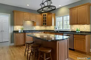 6 Hoseye Coach Rd, Newtown, CT 06482 - Photo 11