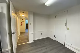 71 Bridgeport Ave, Milford, CT 06460 - Photo 19