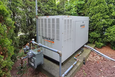 71 Bridgeport Avenue, Milford, CT 06460 - Photo 11