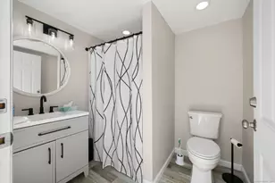 56 Columbus Ave, Old Lyme, CT 06371 - Photo 37