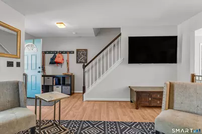 8 Foot Circle #8, Wallingford, CT 06492 - Photo 7
