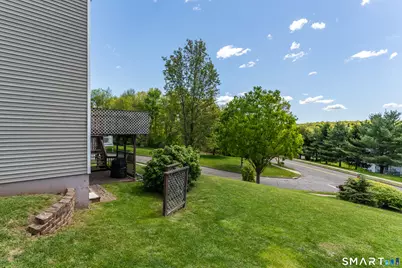 8 Foot Circle #8, Wallingford, CT 06492 - Photo 37