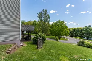 8 Foot Cir, Wallingford, CT 06492 - Photo 37