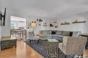 8 Foot Cir, Wallingford, CT 06492 - Photo 5