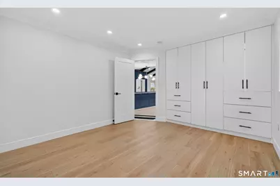 6 Brighton Street, Danbury, CT 06811 - Photo 23