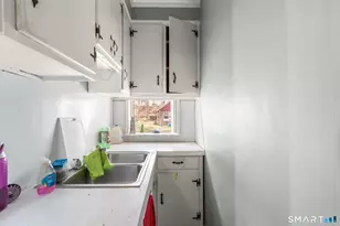 142 Gracey Ave, Meriden, CT 06451 - Photo 21