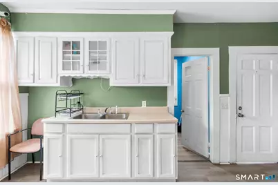 142 Gracey Avenue, Meriden, CT 06451 - Photo 13