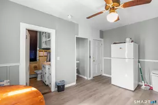 142 Gracey Ave, Meriden, CT 06451 - Photo 23