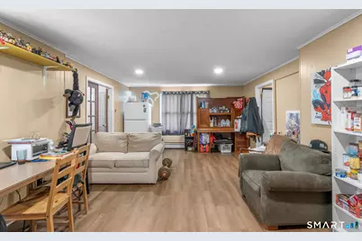 142 Gracey Avenue, Meriden, CT 06451 - Photo 9
