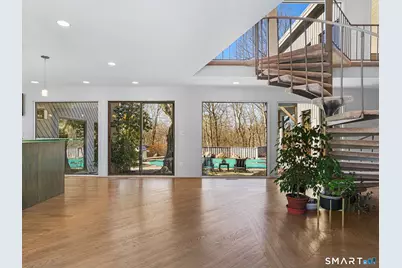 66 Dogwood Lane, Trumbull, CT 06611 - Photo 3