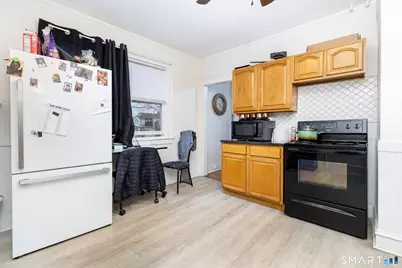 292 Enfield Street, Hartford, CT 06112 - Photo 17