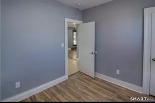 36 Lee Ave, Bridgeport, CT 06605 - Photo 17