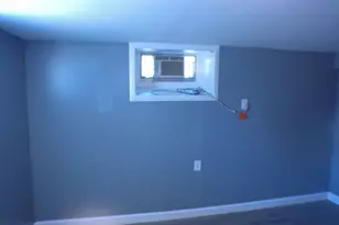 114 -116 B Laurel Pl, Bridgeport, CT 06604 - Photo 11