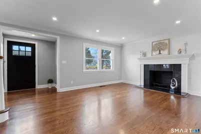 7 Fairview Avenue, Trumbull, CT 06611 - Photo 7