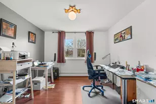 46 Burnwood Dr, Bloomfield, CT 06002 - Photo 21