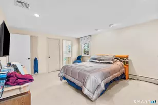 46 Burnwood Dr, Bloomfield, CT 06002 - Photo 15