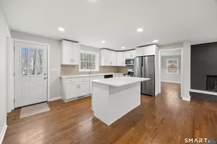 90 Troiano Rd, Hamden, CT 06518 - Photo 3