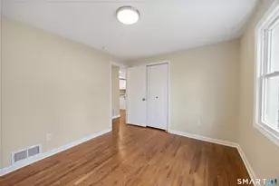 90 Troiano Rd, Hamden, CT 06518 - Photo 17