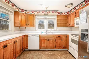 2 Sawmill Rd, Sherman, CT 06784 - Photo 21