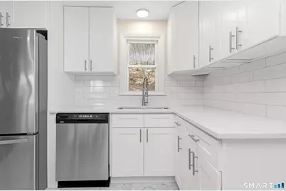 46 Rainbow Court, Hamden, CT 06514 - Photo 5