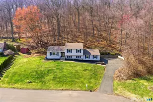 46 Rainbow Ct, Hamden, CT 06514 - Photo 25