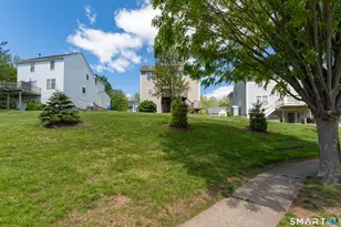 8 Foot Cir, Wallingford, CT 06492 - Photo 33